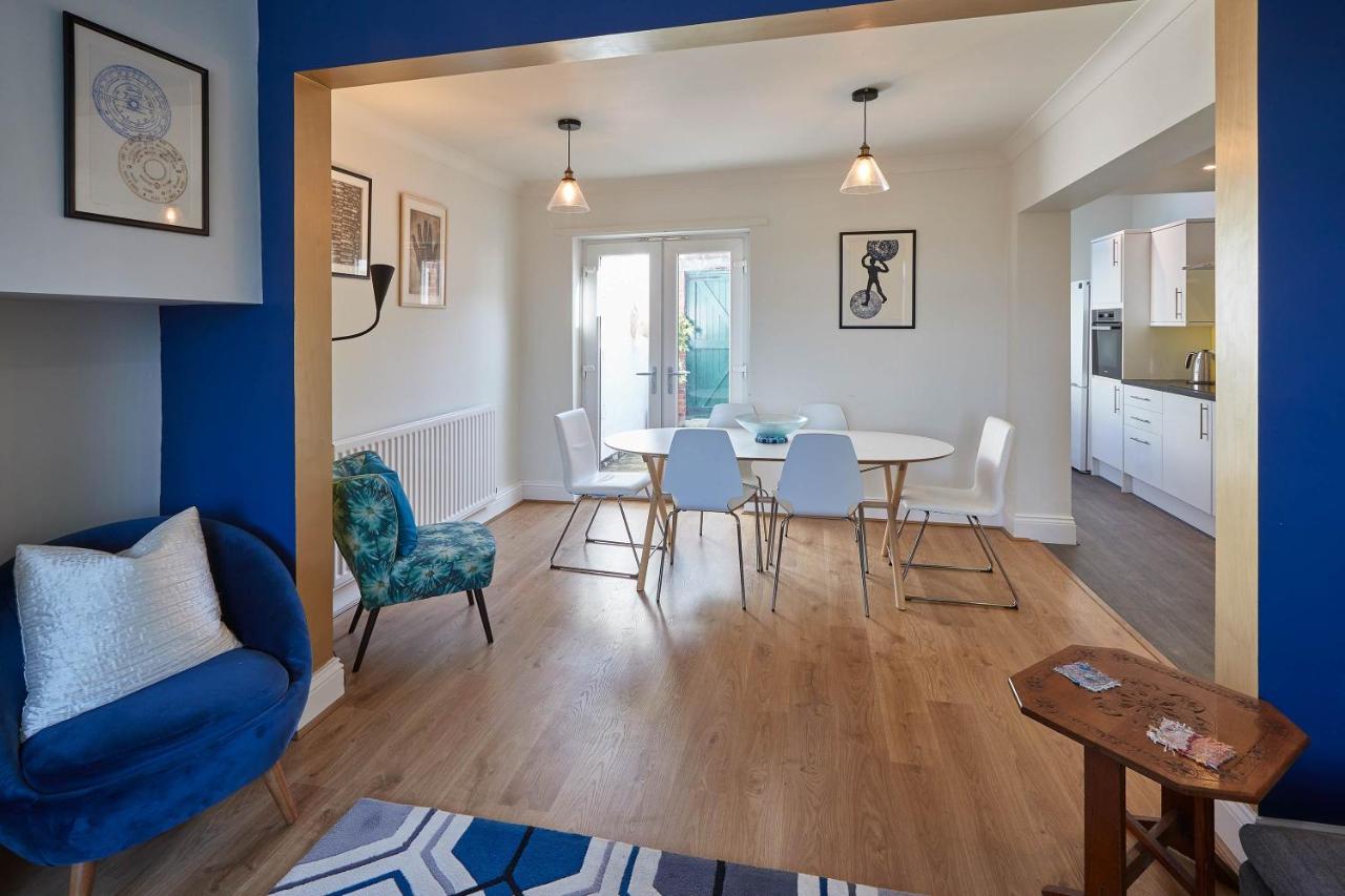 Host & Stay - Artist House 로프터스 외부 사진